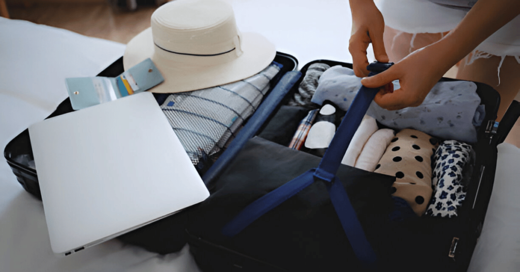 Top 10 Travel Essentials for Women (2025) Top 10 Travel Essentials for Women (2025)
